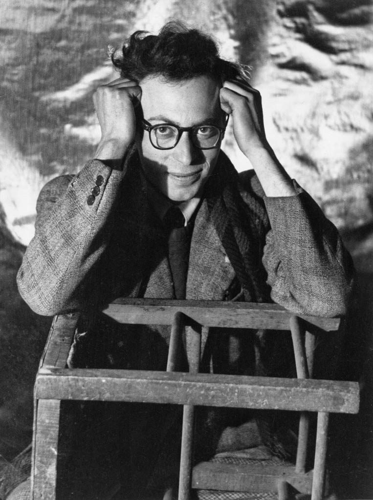 Illustration - 2. Autoportrait, 1947 © Adolfo Kaminsky