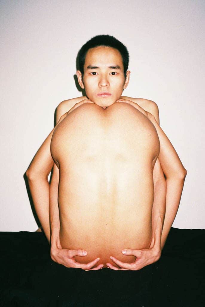 Untitled China 2015 © Courtesy of Estate of Ren Hang and OstLicht Gallery Illustration - Untitled China 2015 © Courtesy of Estate of Ren Hang and OstLicht Gallery